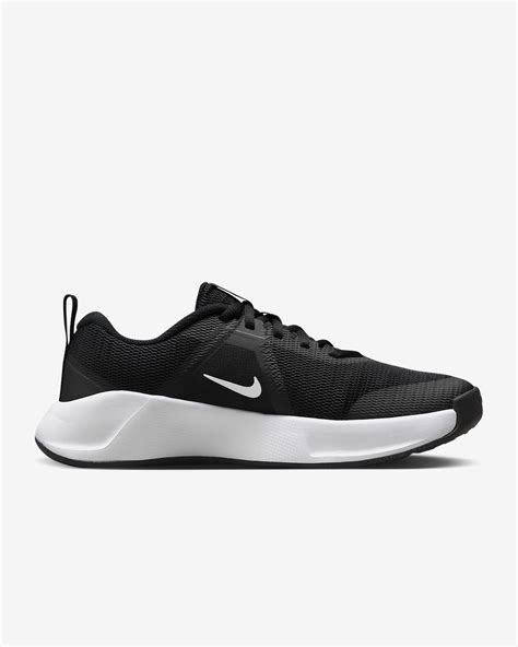 Nike Women's MC Trainer 3 Shoes 